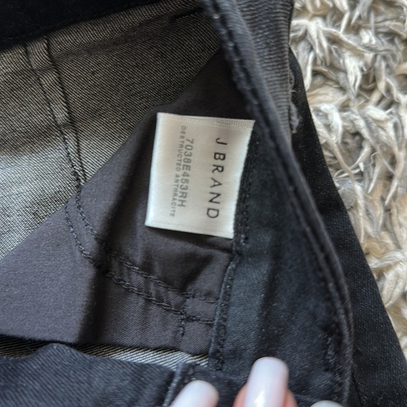 🔥SEND OFFERS🔥J BRAND
Leila pencil mini skirt​ - Picture 8 of 10